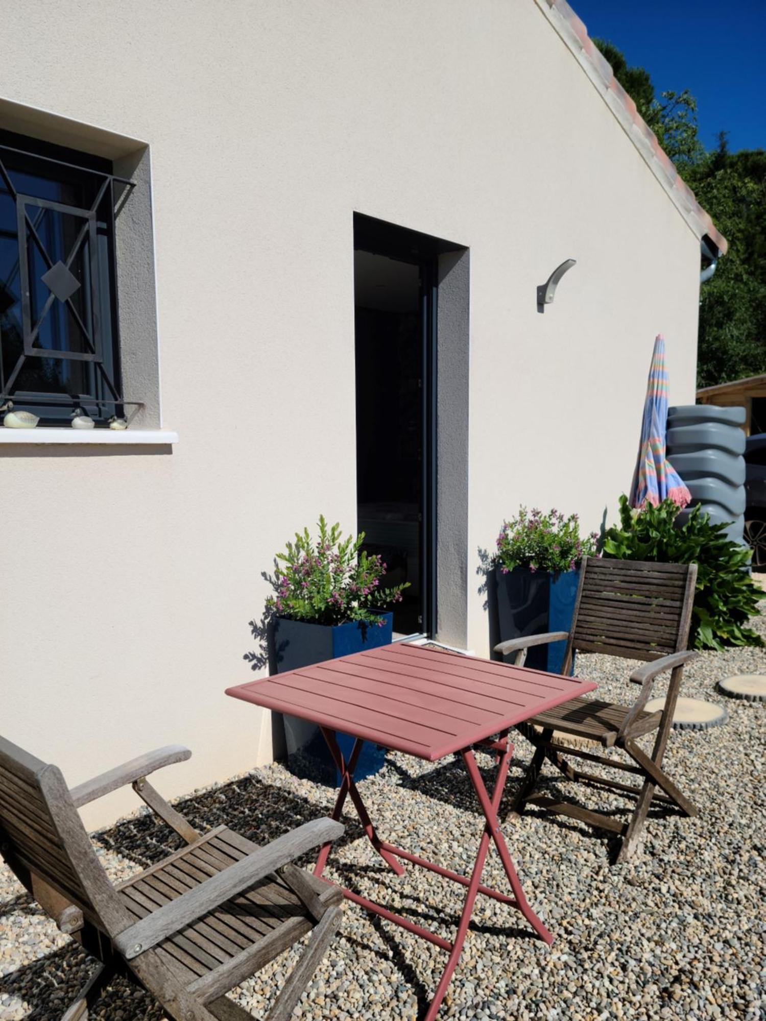 Bed and Breakfast Les Papillons D'Uzes Saint-Laurent-la-Vernede Экстерьер фото