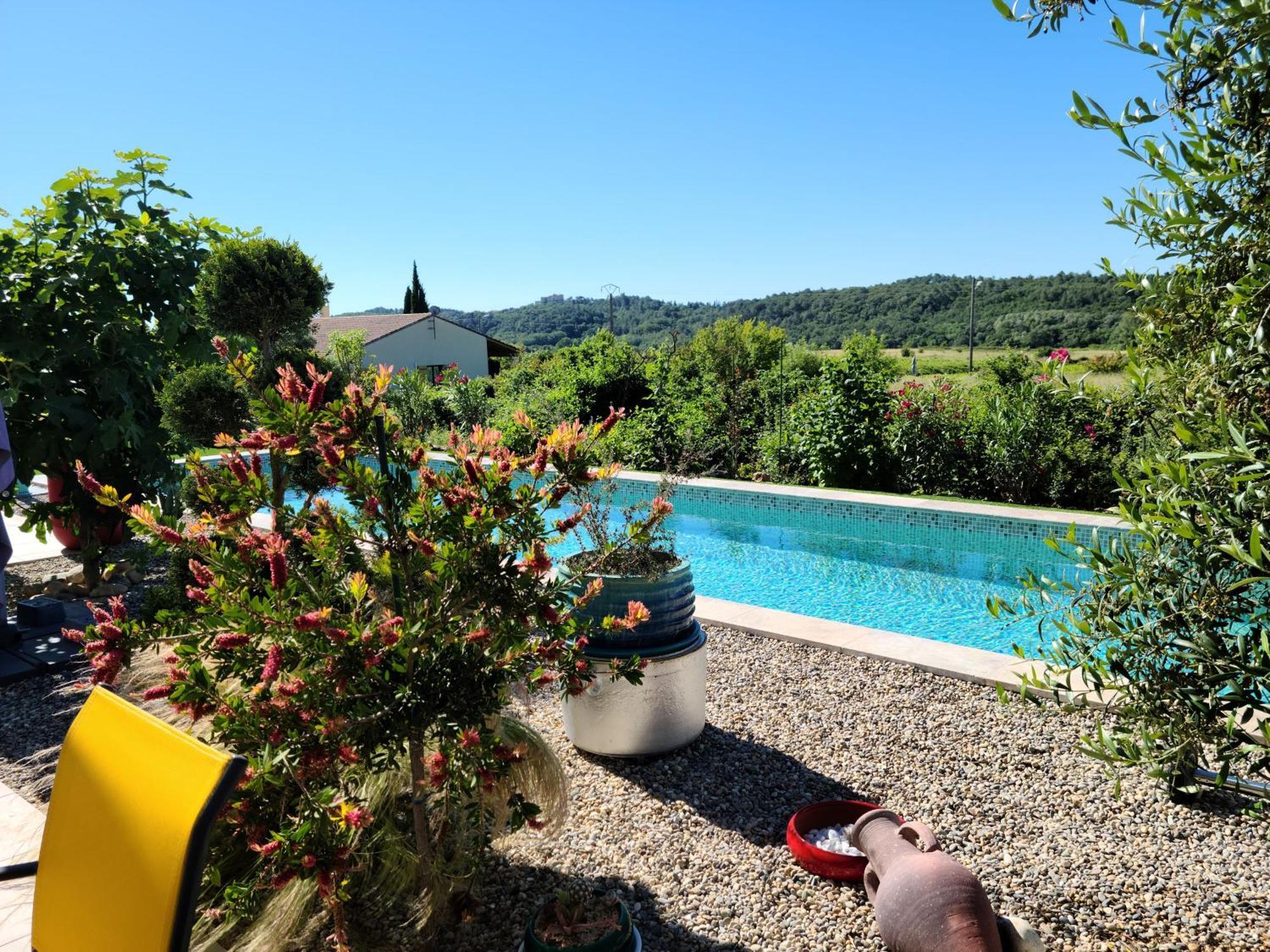 Bed and Breakfast Les Papillons D'Uzes Saint-Laurent-la-Vernede Экстерьер фото
